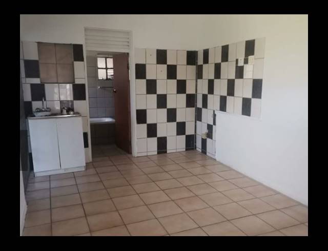 229M² BUSINESS FOR SALE IN BLUFF